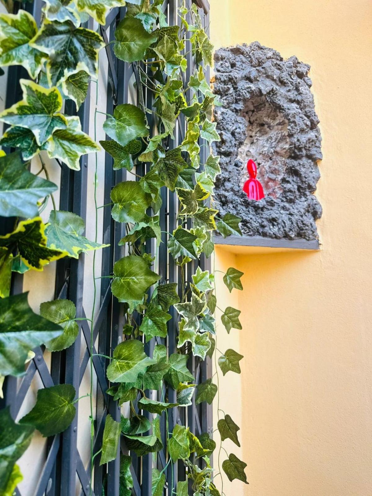 Appartamento Le Radici Di Parthenope Napoli Esterno foto